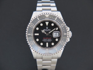 Rolex Sea-Dweller 43mm 126600