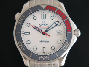 Omega Seamaster Diver 300m James Bond Commanders Watch LE