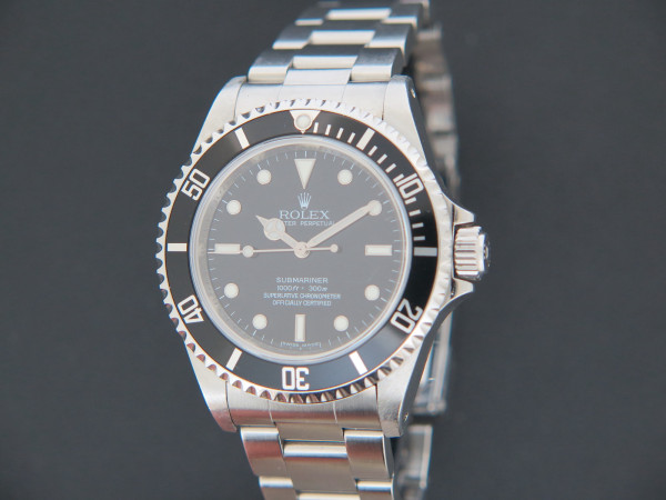 Rolex - Submariner No Date 14060M Rehaut 