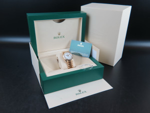 Rolex Day-Date Yellow Gold White Roman Dial 128238 99% NEW
