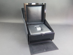 Piaget Box