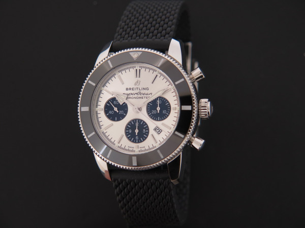 Breitling - SuperOcean Heritage B01 44mm Chronograph NEW AB0162