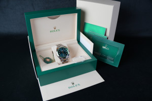 Rolex Milgauss GV Z-Blue 116400GV 99% NEW