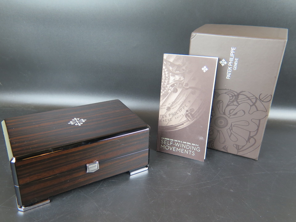 Patek Philippe Box with booklet