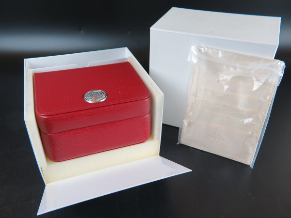 Omega - Box Set with card holder