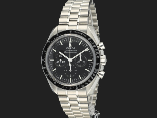 Omega - Speedmaster Professional Moonwatch Co-Axial Sapphire 31030425001002 NEW 