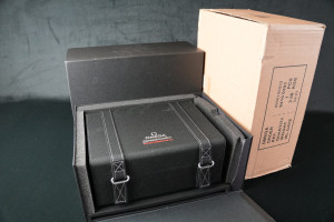 Omega Speedmaster Professional Box Set    