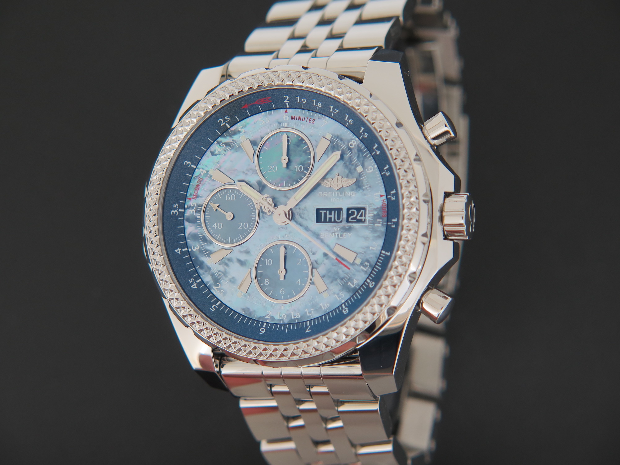 Breitling a13362 special edition bentley hot sale