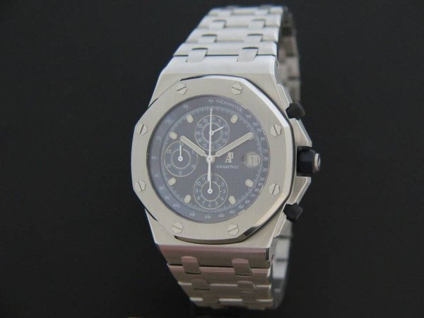 Audemars Piguet - Royal Oak Offshore 