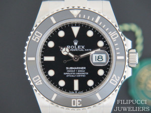 Rolex Submariner 126610LN NEW MODEL