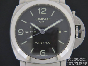 Panerai Luminor GMT  PAM00329 