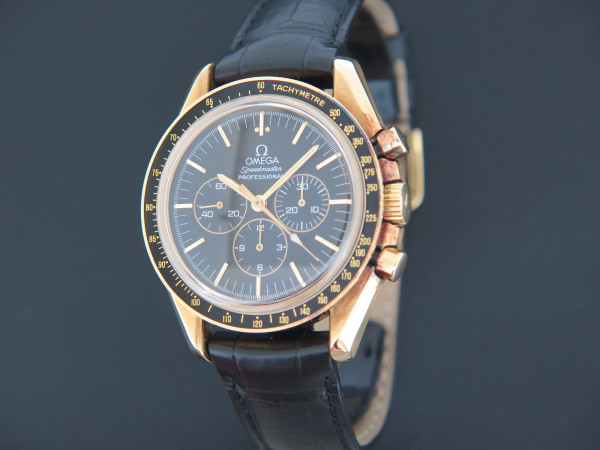 Omega - Speedmaster Professional Moonwatch 27 CHRO C12 Jubilee Yellow Gold 3691.50.00