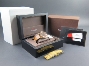 Tudor Heritage Black Bay BRONZE NEW 79250BM