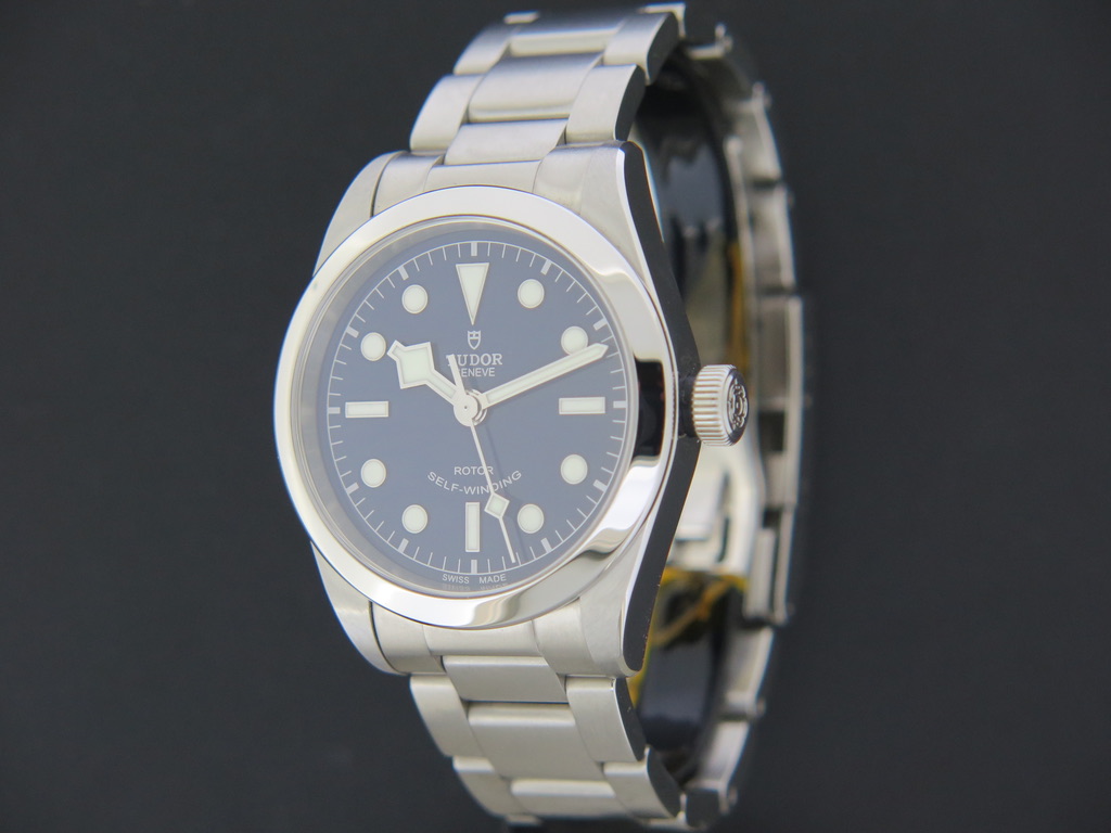 Black bay 36 2025 price