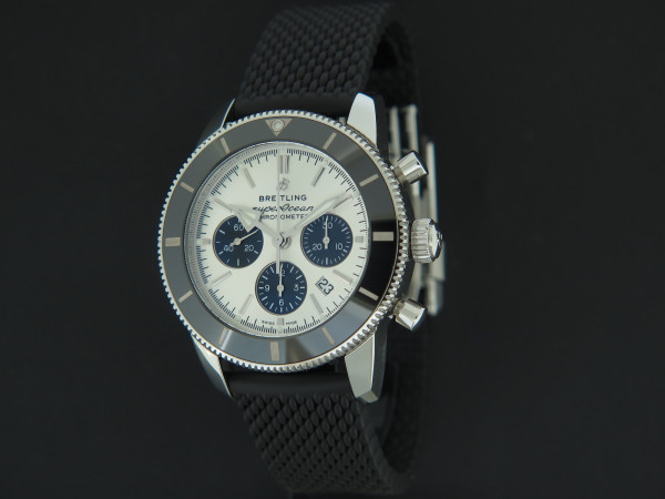 Breitling - SuperOcean Heritage B01 44mm Chronograph AB0162 NEW