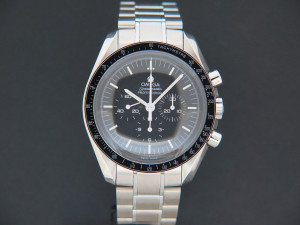 Omega Speedmaster Professional Moonwatch NEW 31130423001005 