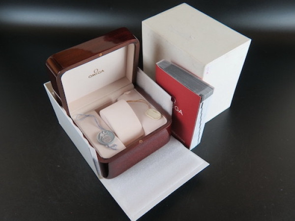 Omega - Luxury Box Set