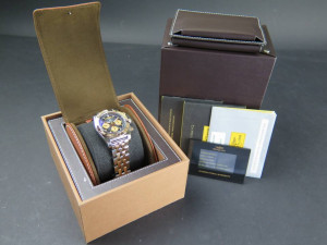 Breitling Chronomat 44 Gold / Steel CB0110