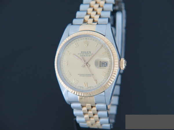 Rolex - Datejust Gold/Steel Champagne Dial 16013