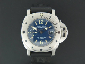 Panerai Luminor Submersible 1000M