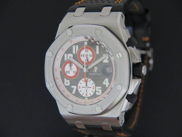 Audemars Piguet - Royal Oak Offshore Gentleman Driver Tour Auto