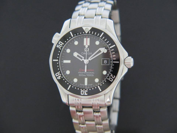 Omega - Seamaster 300M Mid-Size Quartz