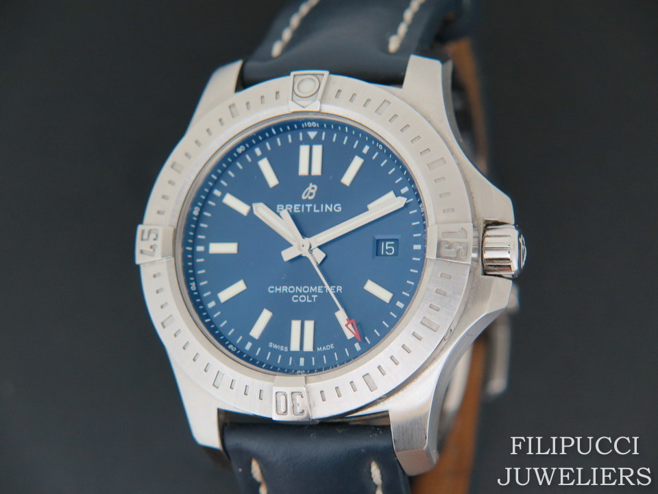 Breitling colt automatic deals blue dial