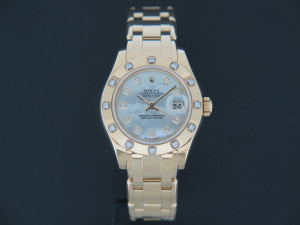 Rolex Lady-Datejust Pearlmaster Yellow Gold MOP Diamond Dial 80318