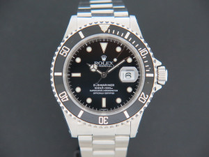 Rolex Submariner Date ''Swiss Only'' 16610 