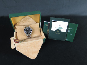 Rolex Submariner Date 16610 