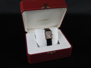Cartier Tank Solo Small Yellow Gold W1018755 / 2743