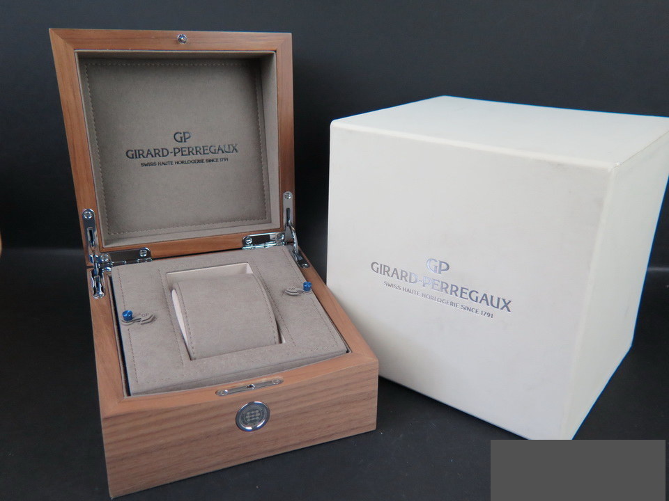Girard Perregaux Luxury Box set Parts Filipucci Jewelers Maastricht