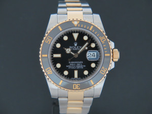 Rolex Submariner Date Gold/Steel 116613LN 