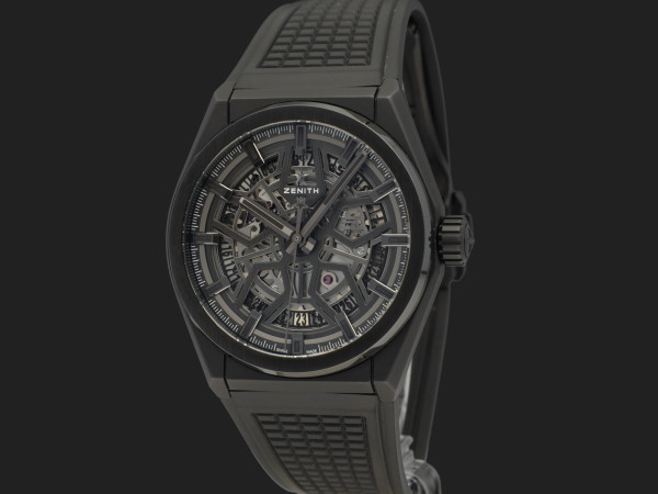Zenith - Defy Classic 41MM Black Ceramic 49900067077R782