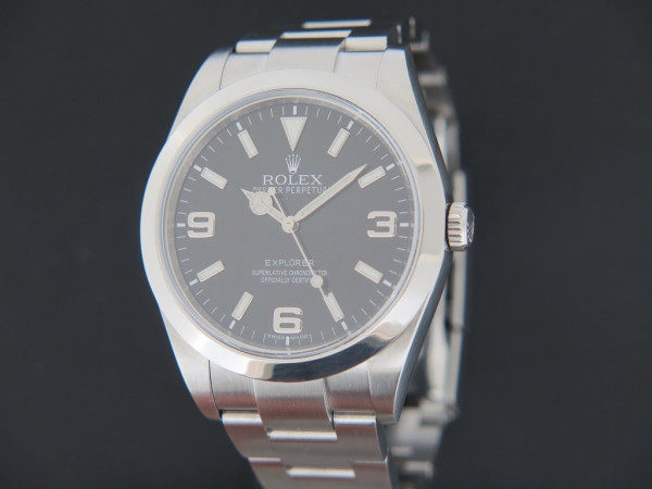 Rolex - Explorer 39 214270