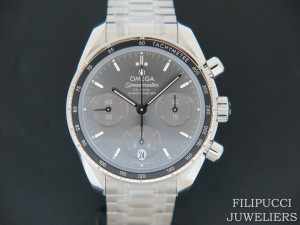 Omega Speedmaster 38 Co-Axial Chronograph 