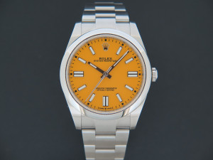 Rolex Oyster Perpetual 41 Yellow Dial 124300