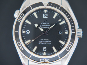 Omega Seamaster Planet Ocean 2200.50.00 600M XL Co-Axial 