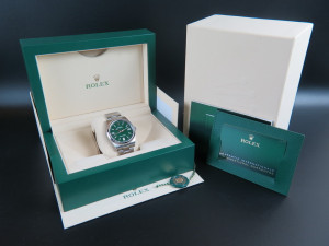 Rolex Oyster Perpetual 41 Green Dial 124300 NEW 