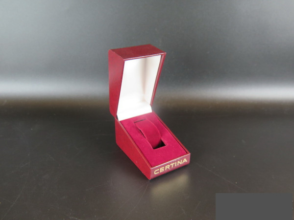 Christiaan van der Klaauw - Box