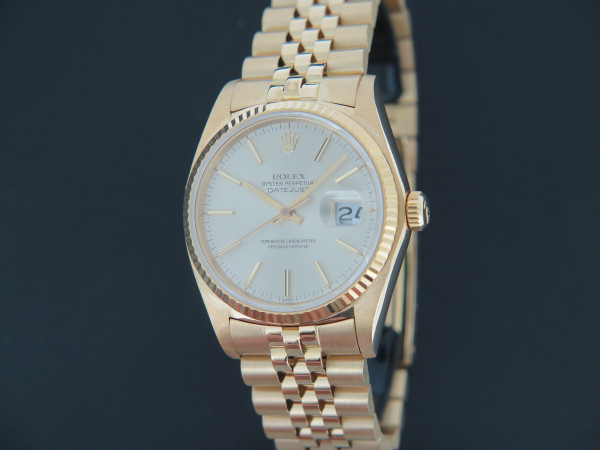 Rolex - Datejust Yellow Gold Silver Dial 16018