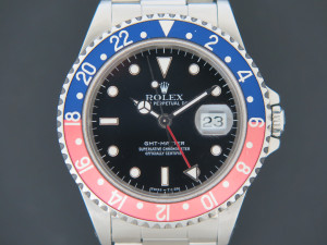 Rolex GMT-Master 16700 