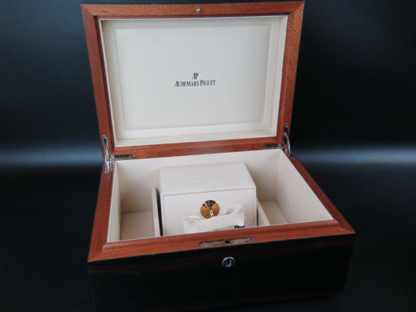 Audemars Piguet - Luxury Watch winder