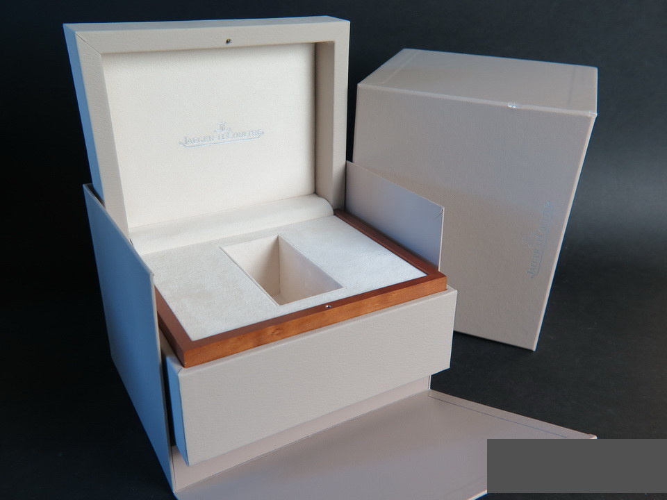 Jaeger lecoultre watch box deals