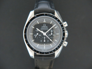 Omega Speedmaster Professional Moonwatch NEW 31133423001001