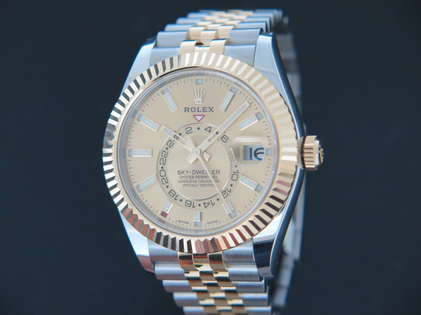 Rolex - Sky-Dweller Gold/Steel Champagne 326933 NEW