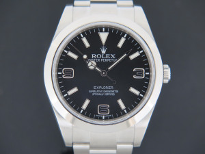 Rolex Explorer 39 214270