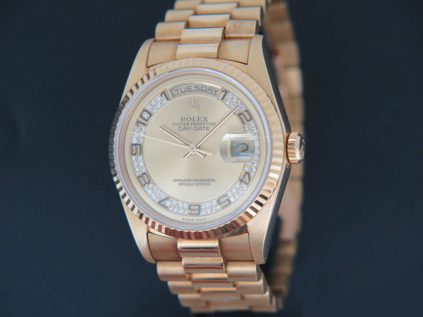 Rolex - Day-Date Yellow Gold Champagne Diamond Dial 18238