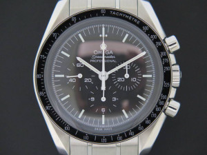 Omega Speedmaster Professional Moonwatch 