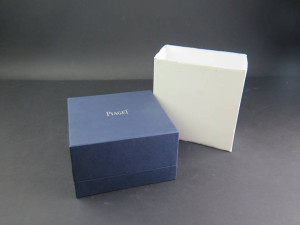 Piaget Box